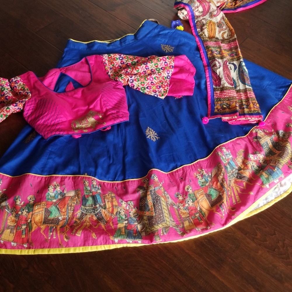 Chaniya choli!! - Picture 2 of 9